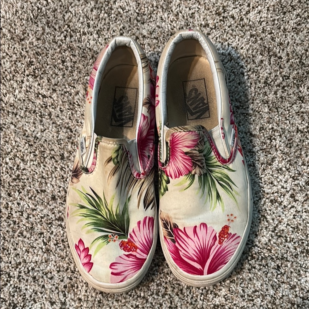 Vans Women's Tropical Floral Slip-On Sneakers - Pink and Cream